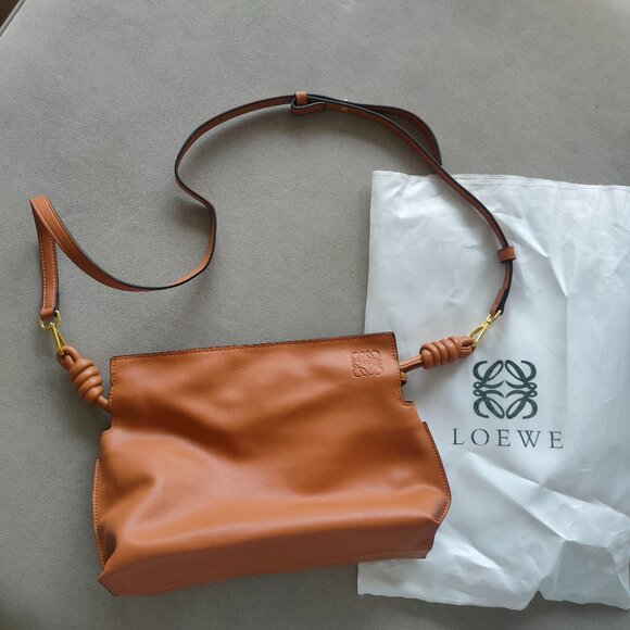 Loewe Classic Hammock Bag - Picture 1 of 8